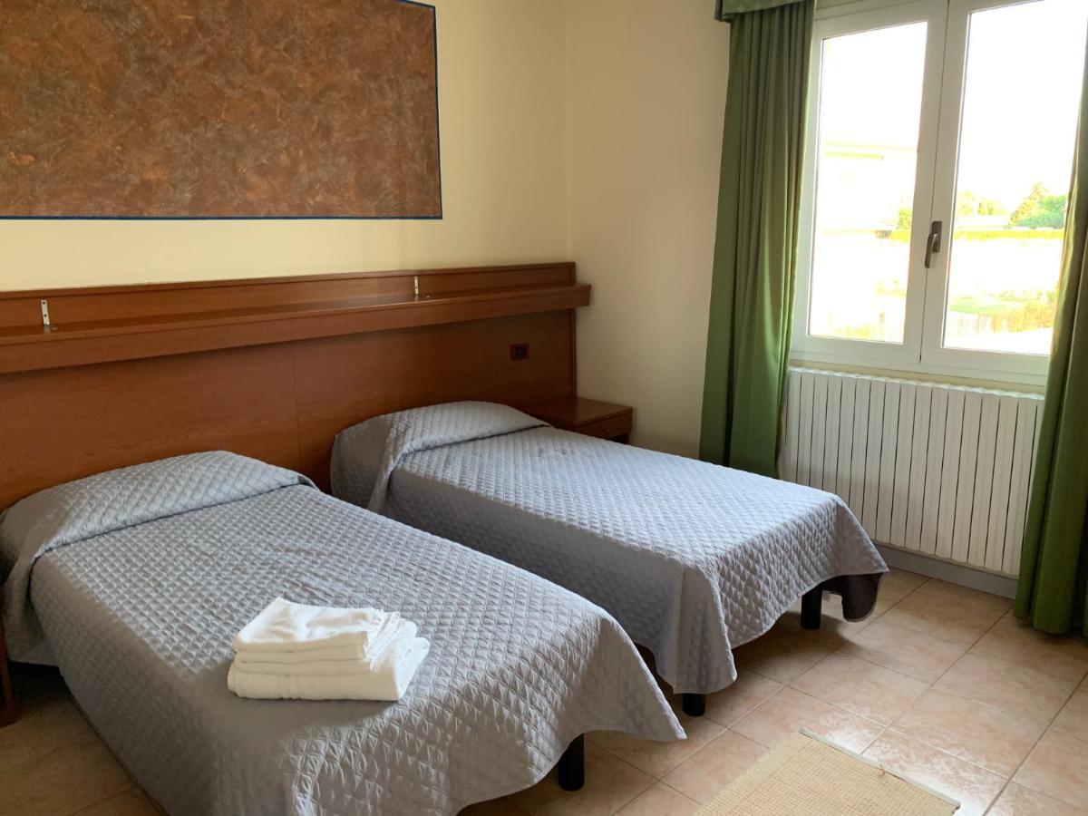 Hotel Regina Campolongo Maggiore Kültér fotó
